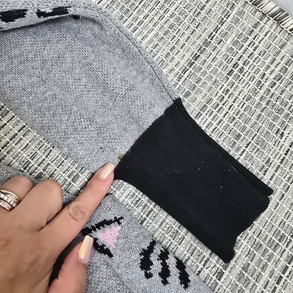 Think Geek Cat Cardigan Sweater Womens Medium Grey Knit Hooded Long Sleeve Kitty - Picture 3 of 10